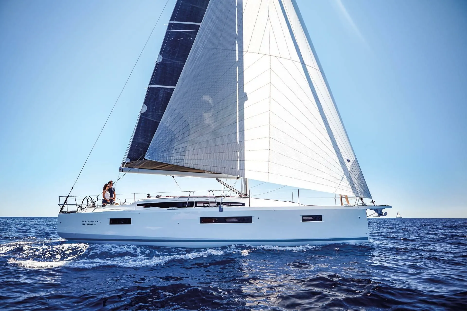 Rent a 12.95m Boat in Procida