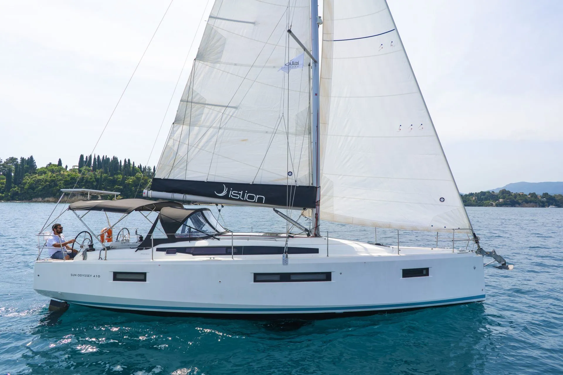 12.35m Volos Boat Hire