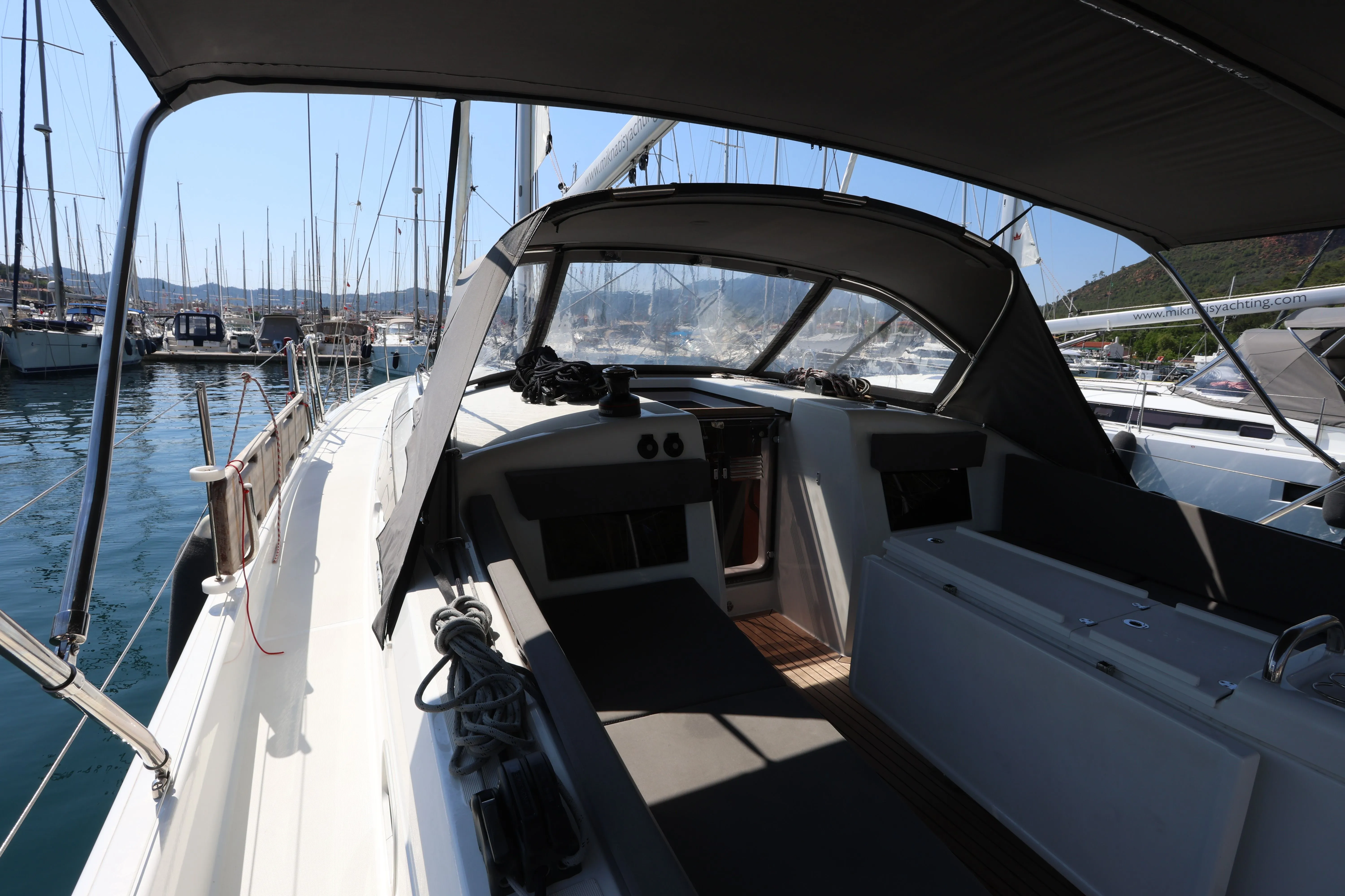 Чартер Sirius  2 - 5