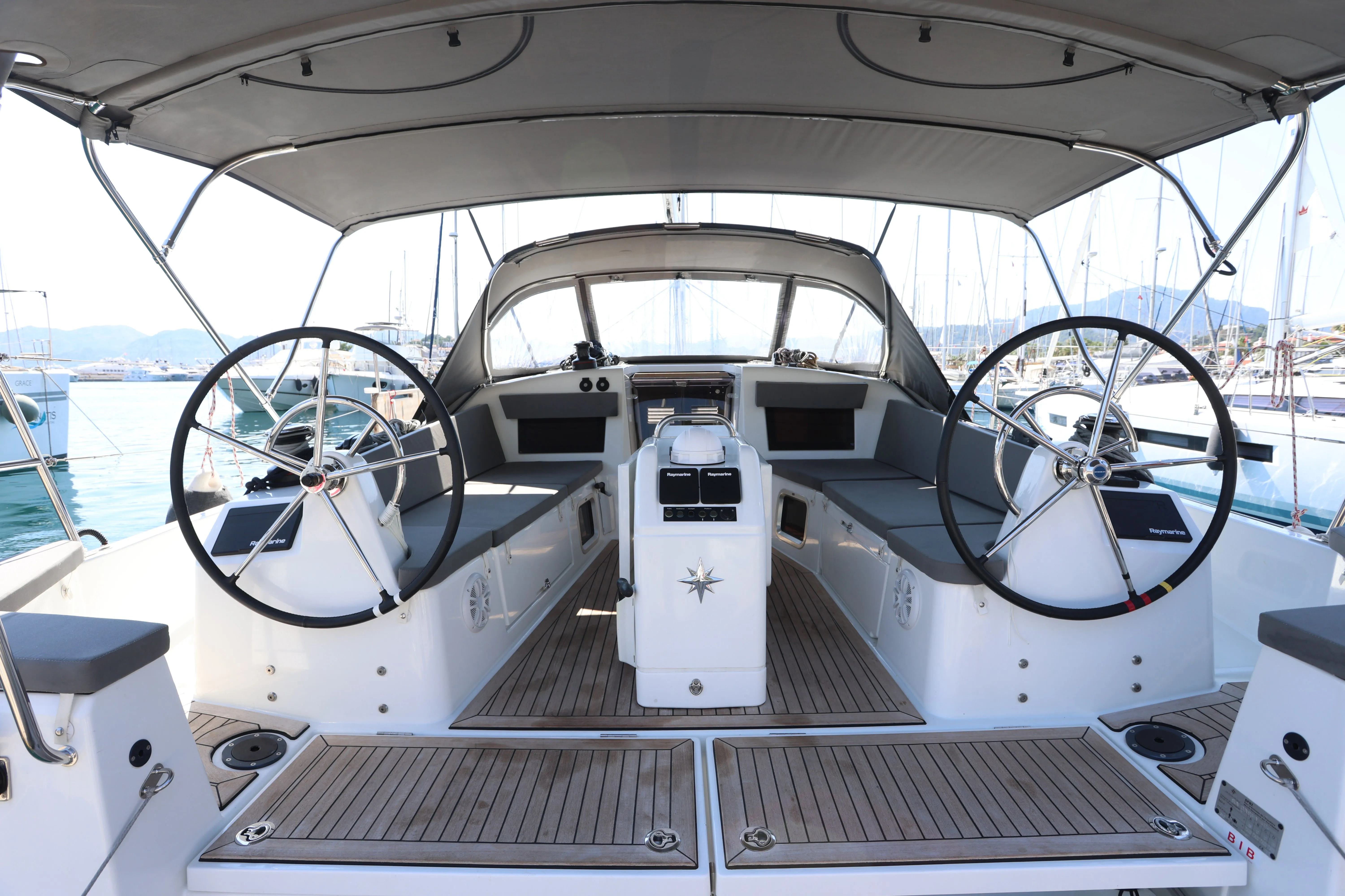 Чартер Sirius  2 - 3