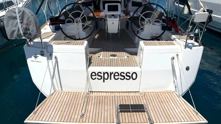 Espresso Charterboot - 3