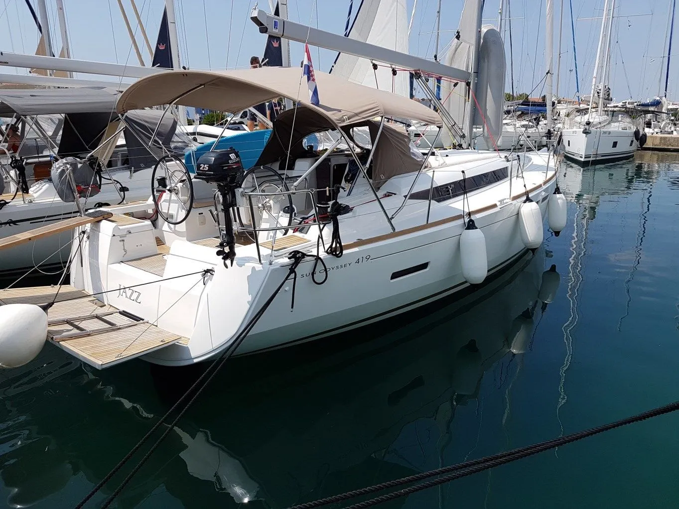 Jazz Charter Boat - 4
