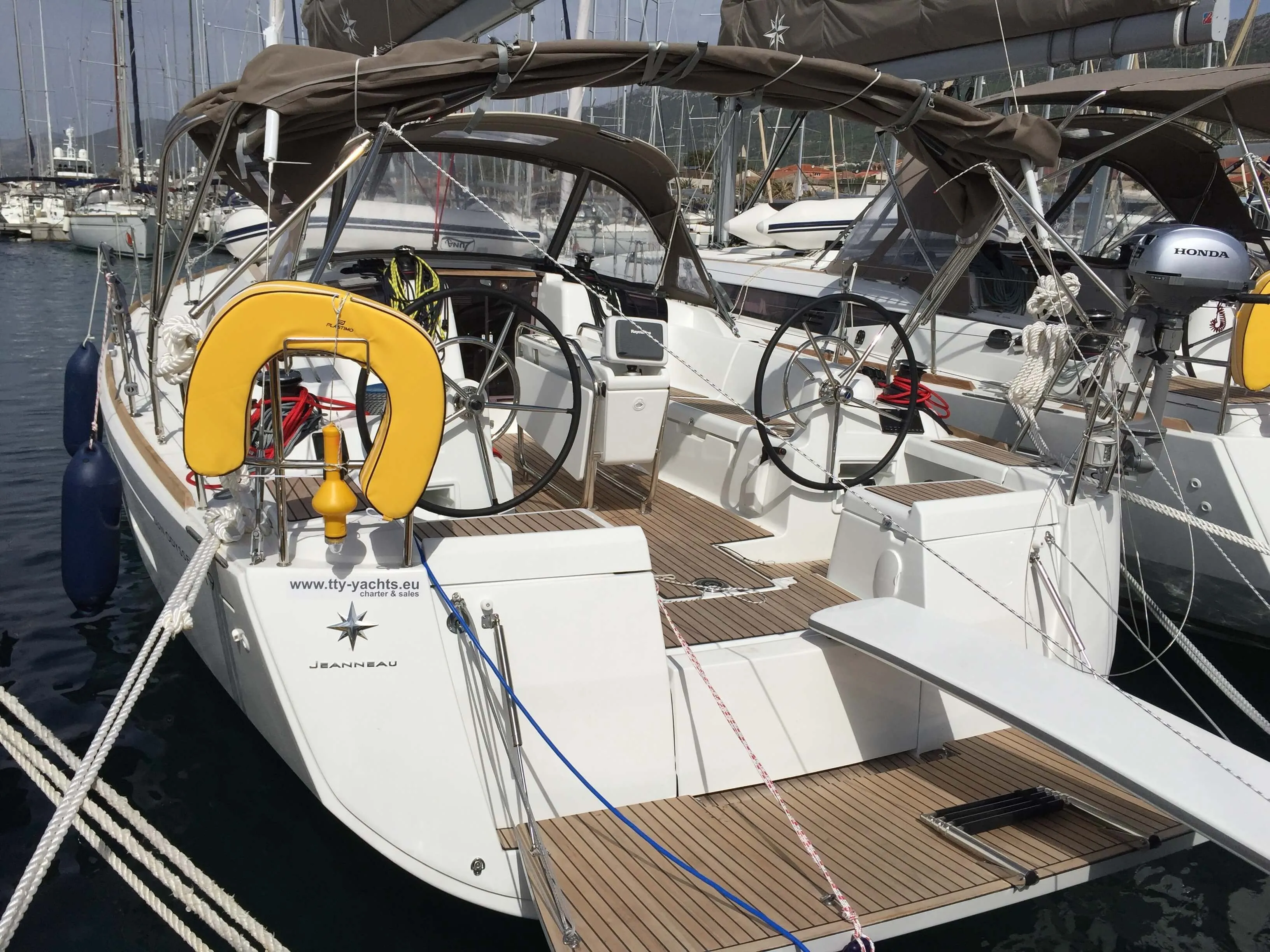 Liberty Charterboot - 3