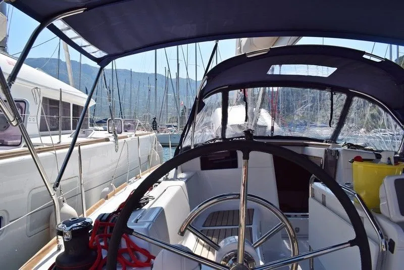 Offenbach Charter Boat