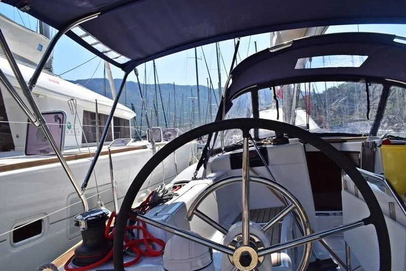Rent a 12.76m Boat in Victoria