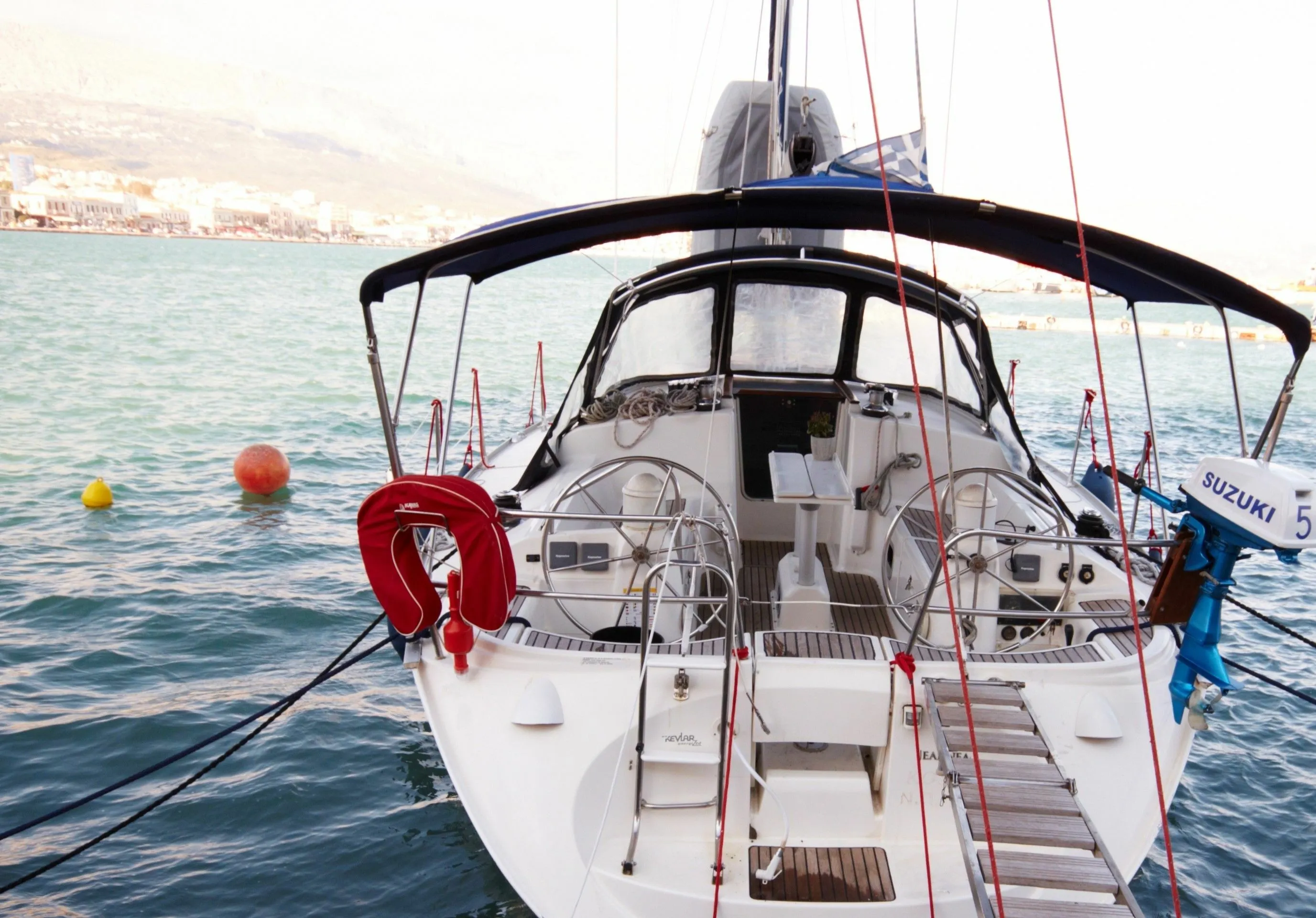 12.2m Chios Jeanneau Sun Odyssey 42 Hire