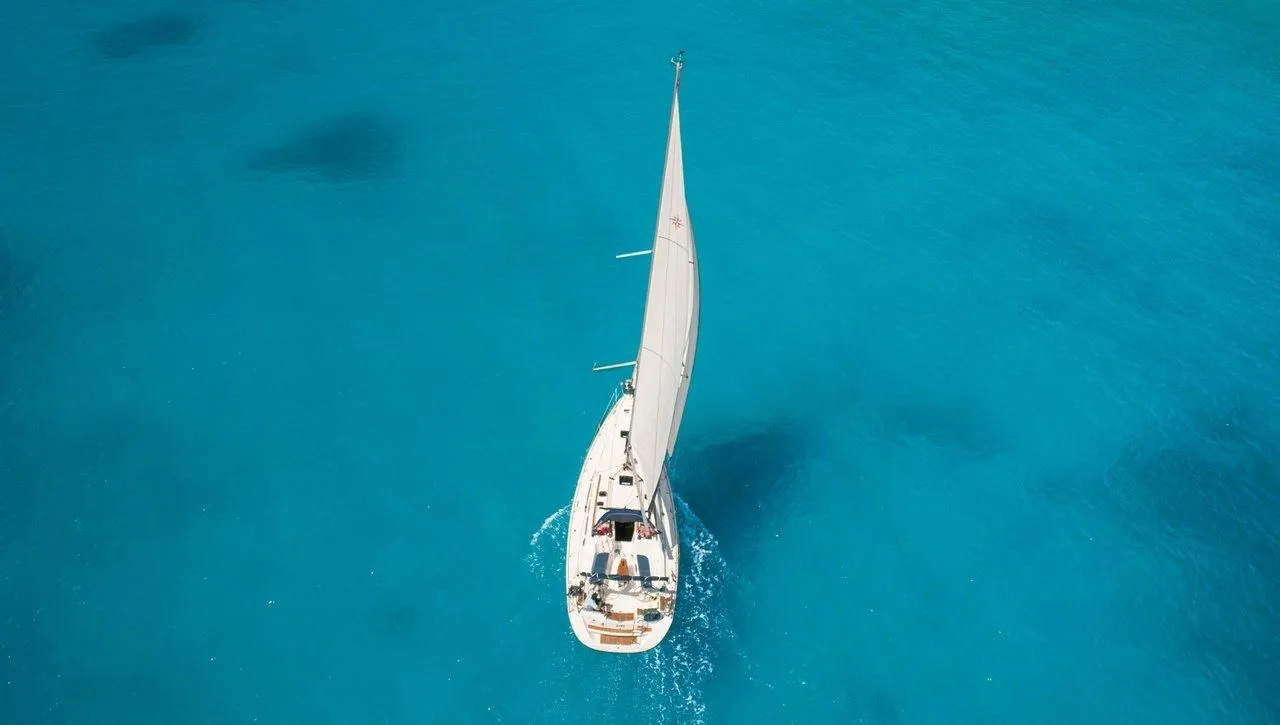 Charter a 12.85m 3 Cabin Sailing Yacht in Tribunj