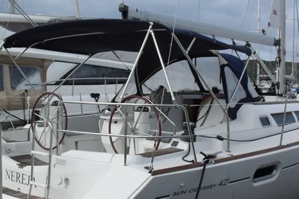 Charter a 12.85m Sailing Yacht in Biograd na Moru