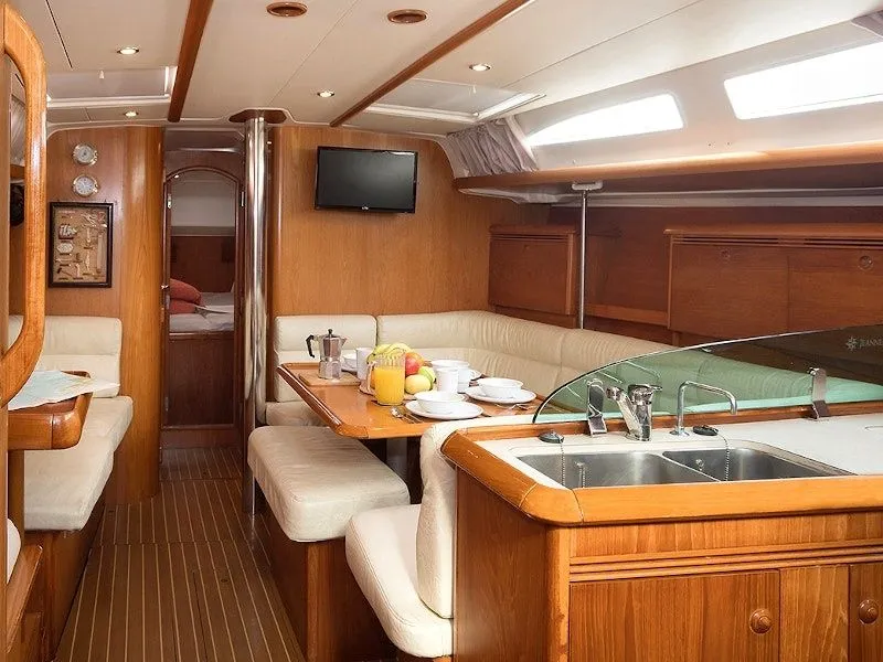 Frine Charter Boat