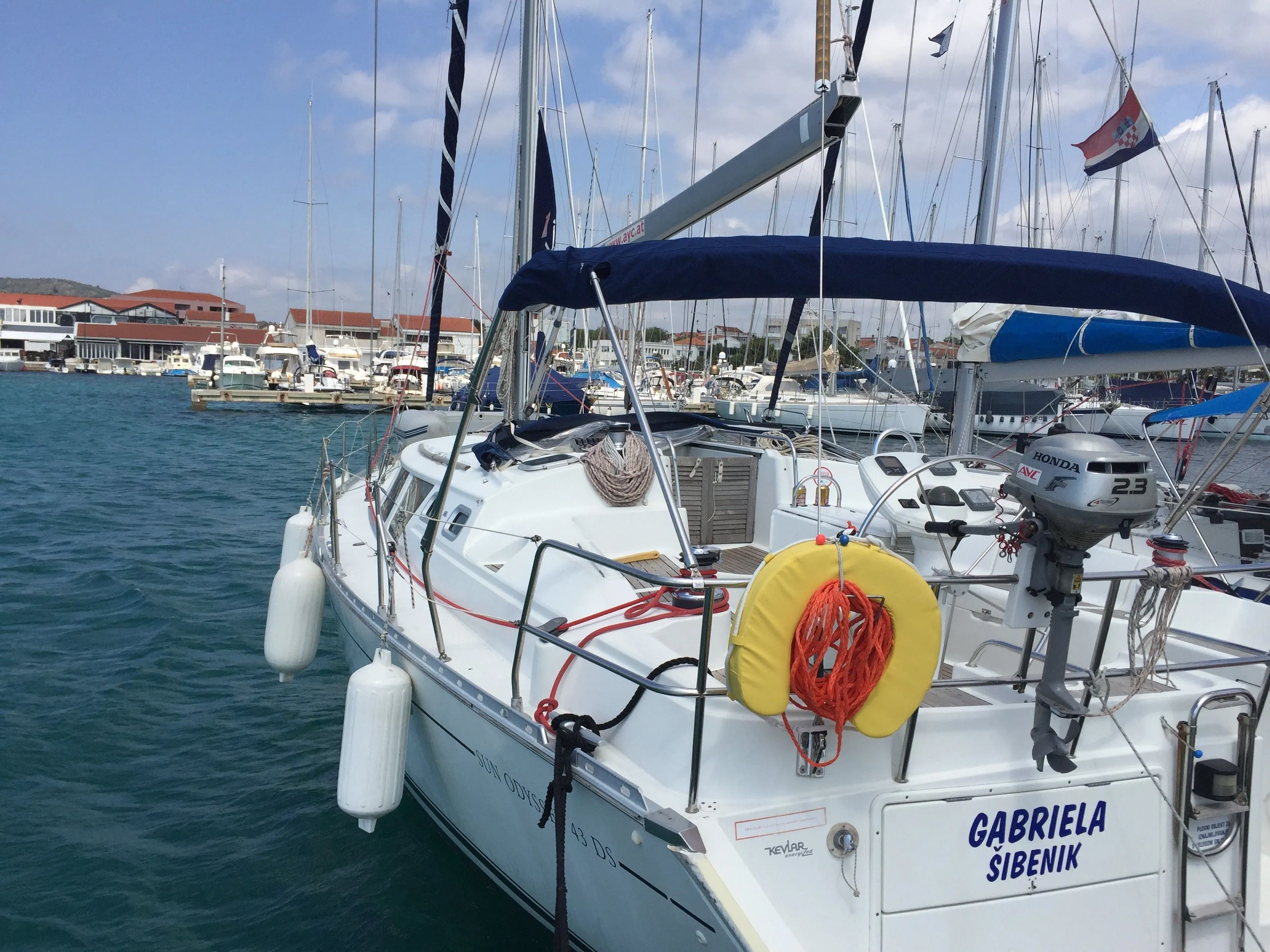 Gabriela Charterboot - 3