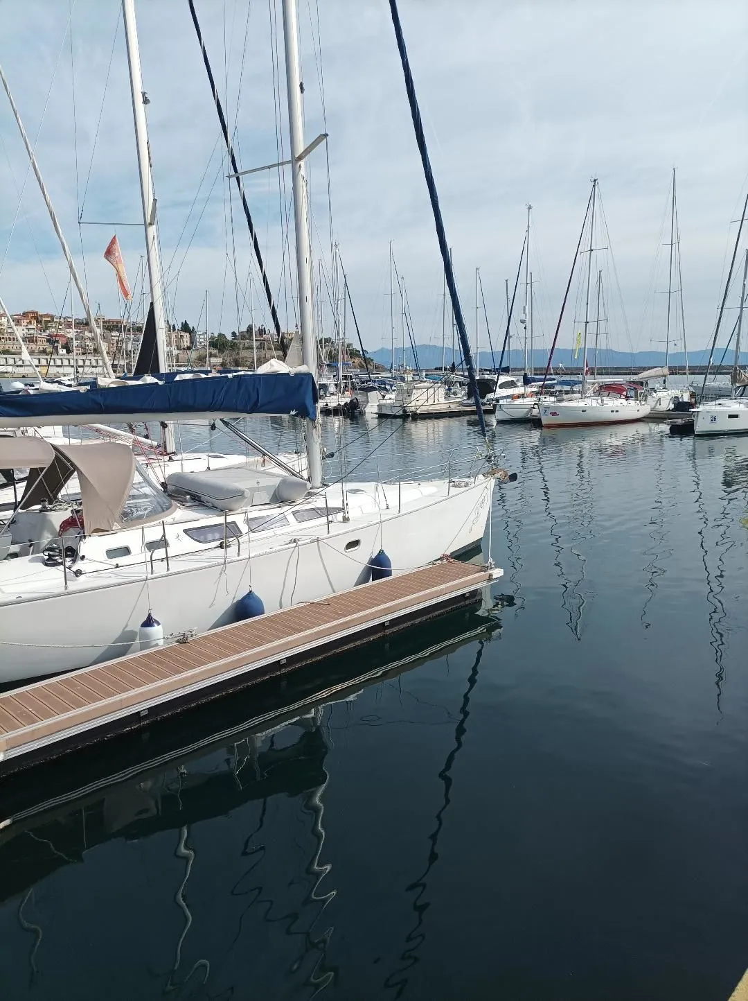 Myrsini Mietboot - 4