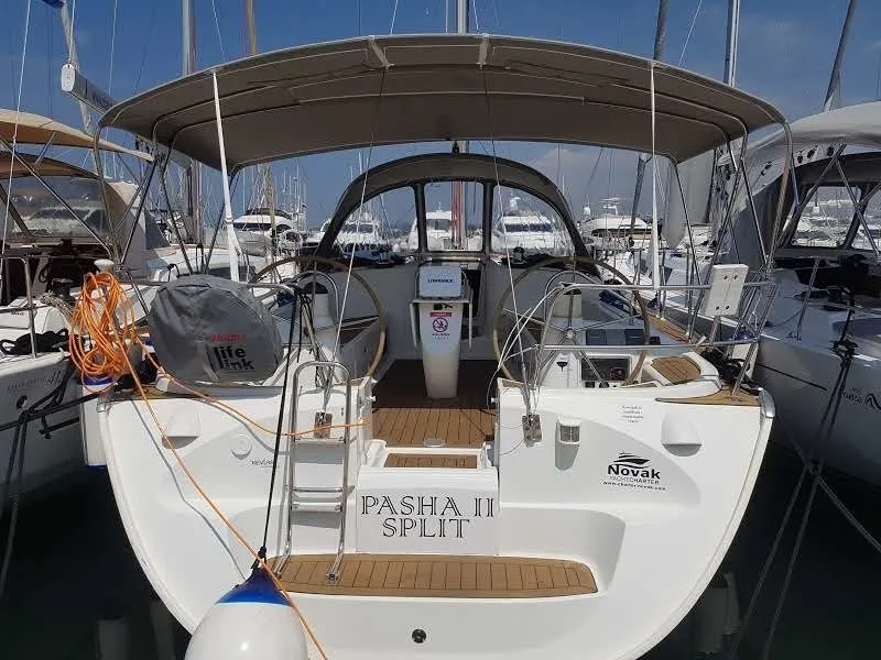 Pasha 2 Charter Boat