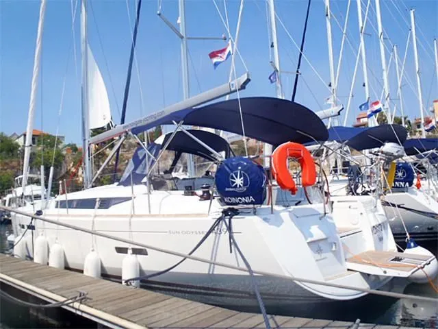 Charter a 13.34m Sailing Yacht in Stockholm