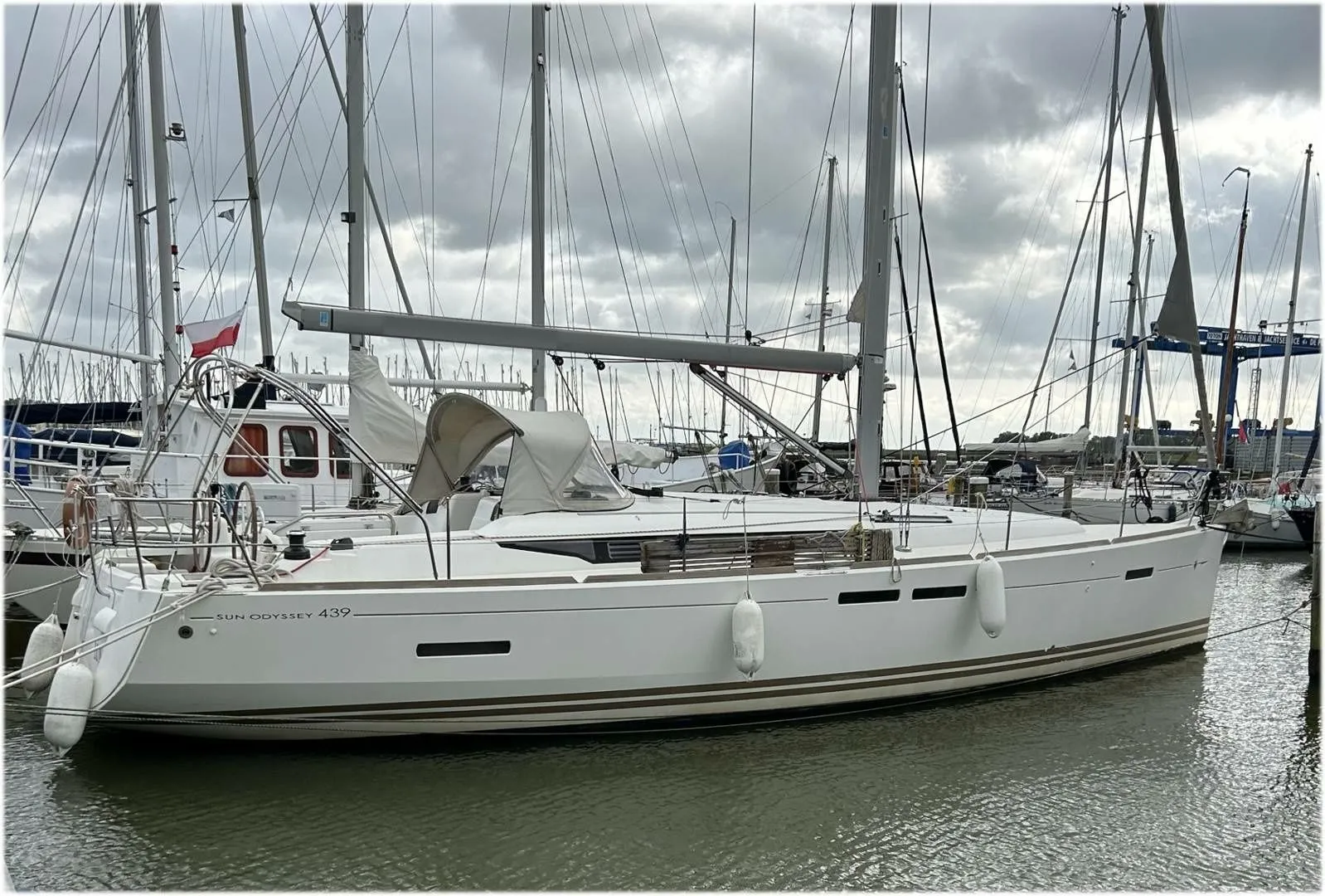 13.39m Lemmer Sailing Yacht Jeanneau Sun Odyssey 439 Hire