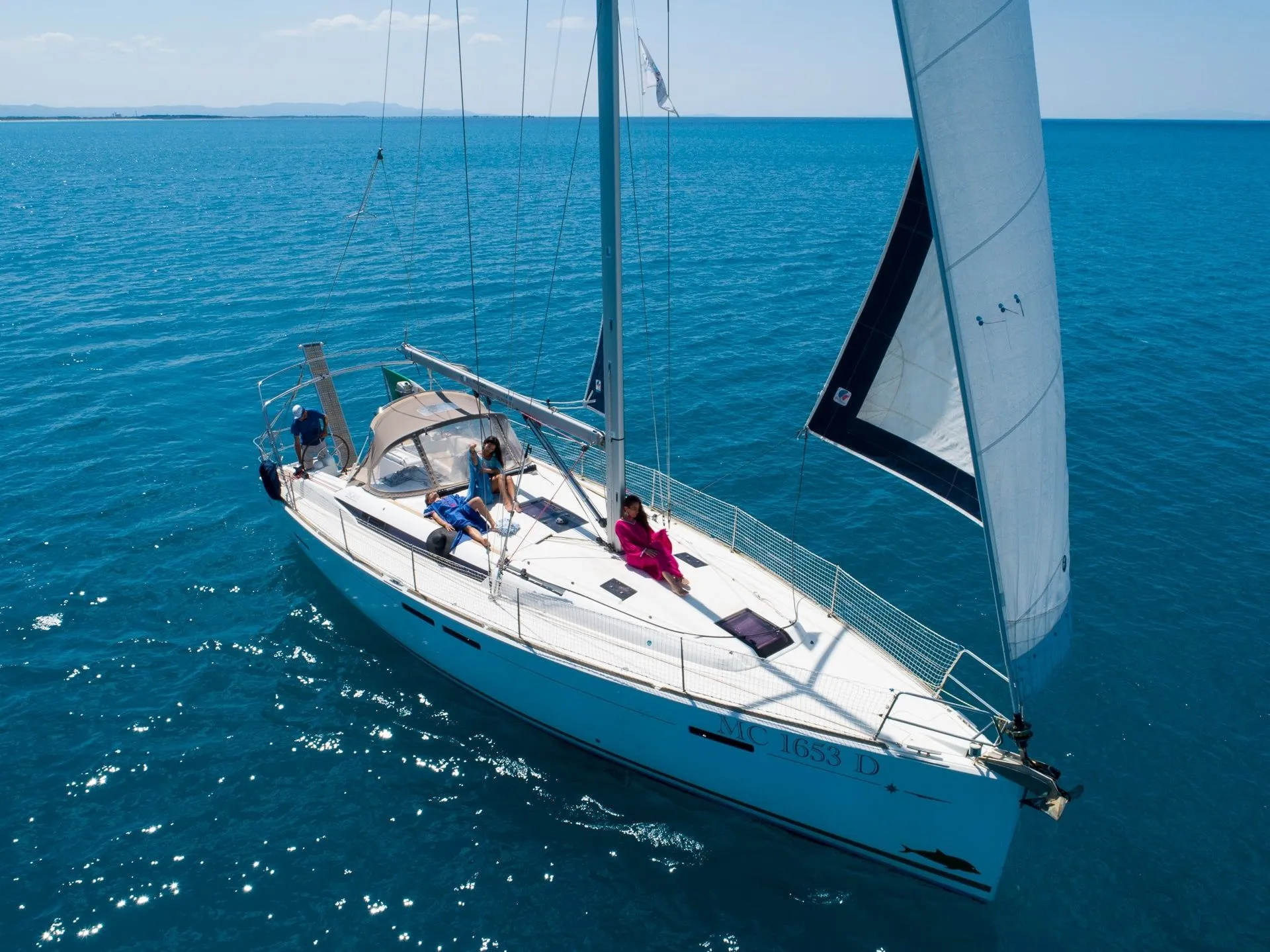 Oceanix Charterboot - 3