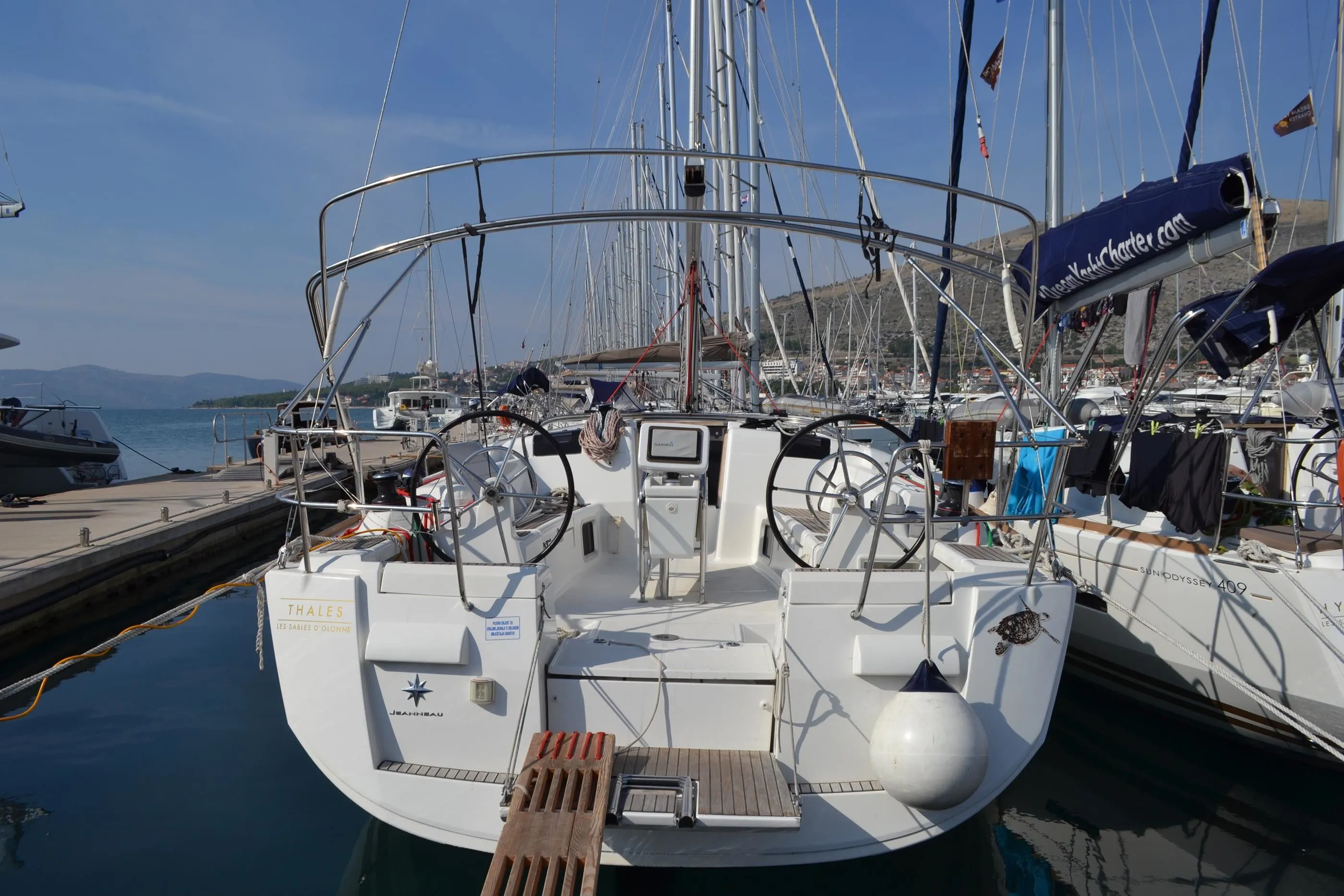 Thales Charterboot - 5