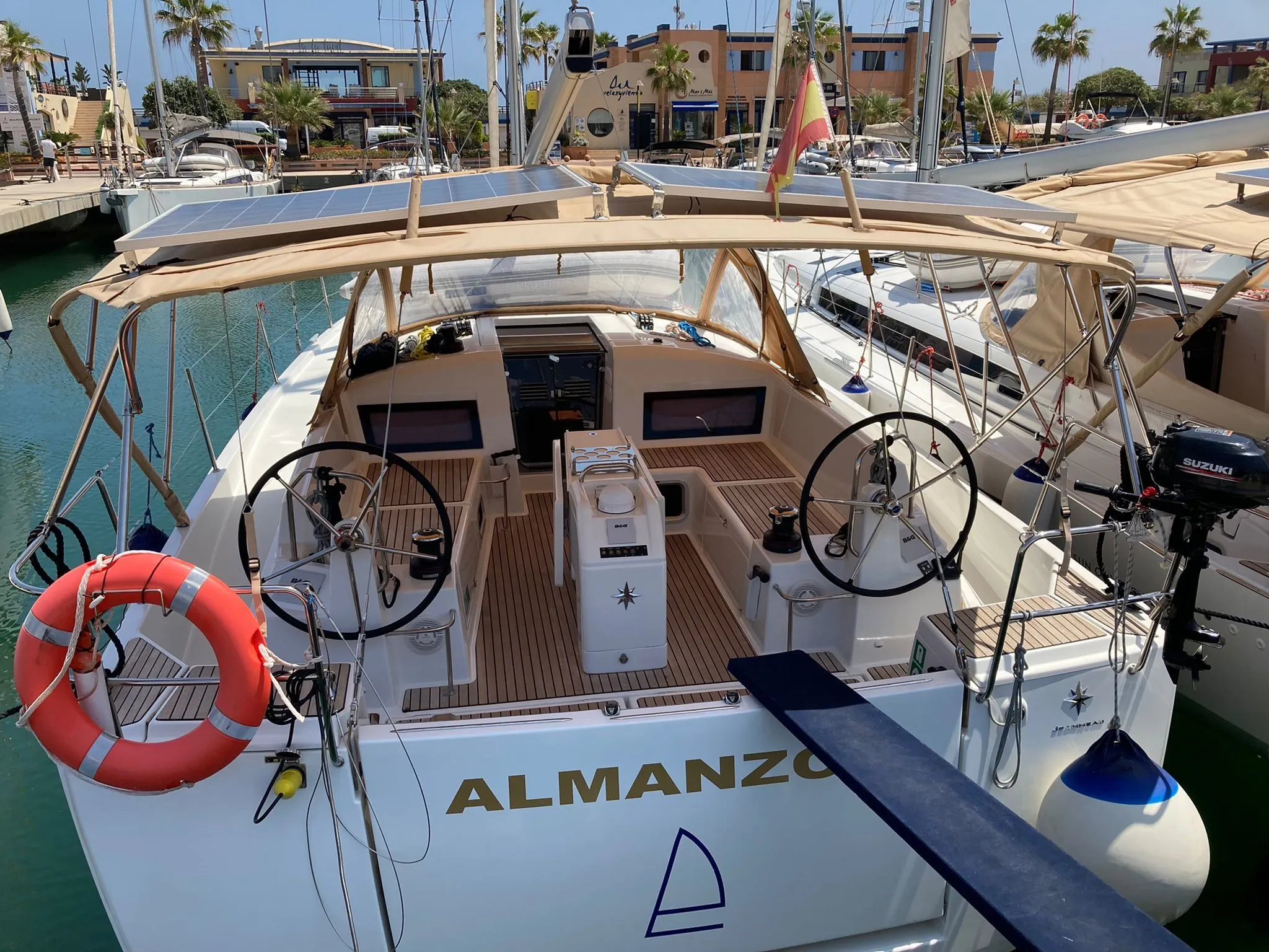 Boot - Explore Denia on a 12.99m 3 Cabin Sailing Yacht Rental