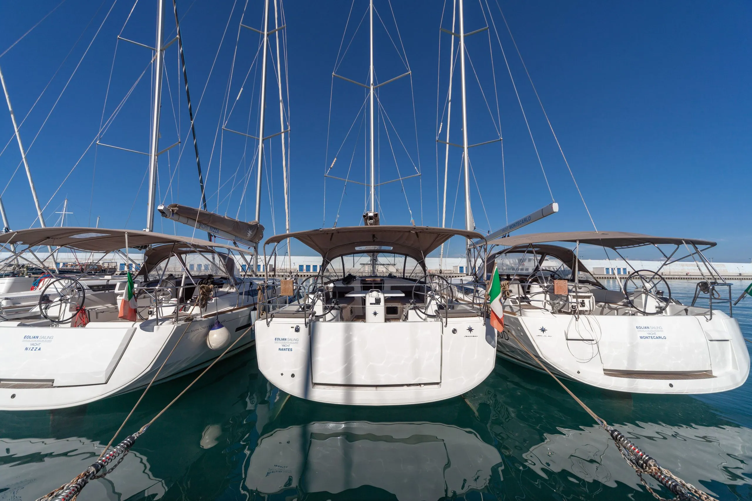 13.39m Arrecife Sailing Yacht Jeanneau Sun Odyssey 440 Hire
