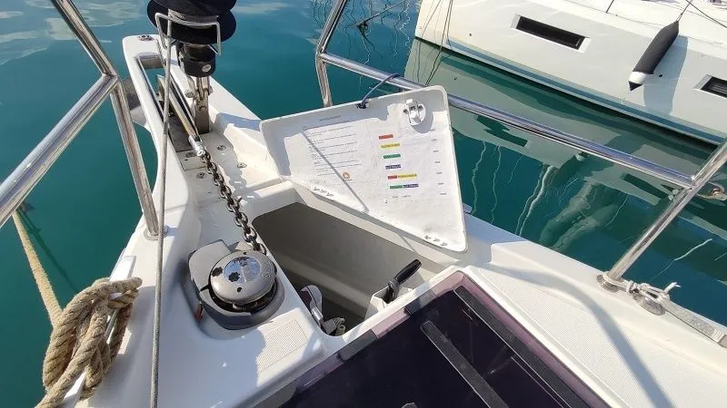 Чартер Erato - 4