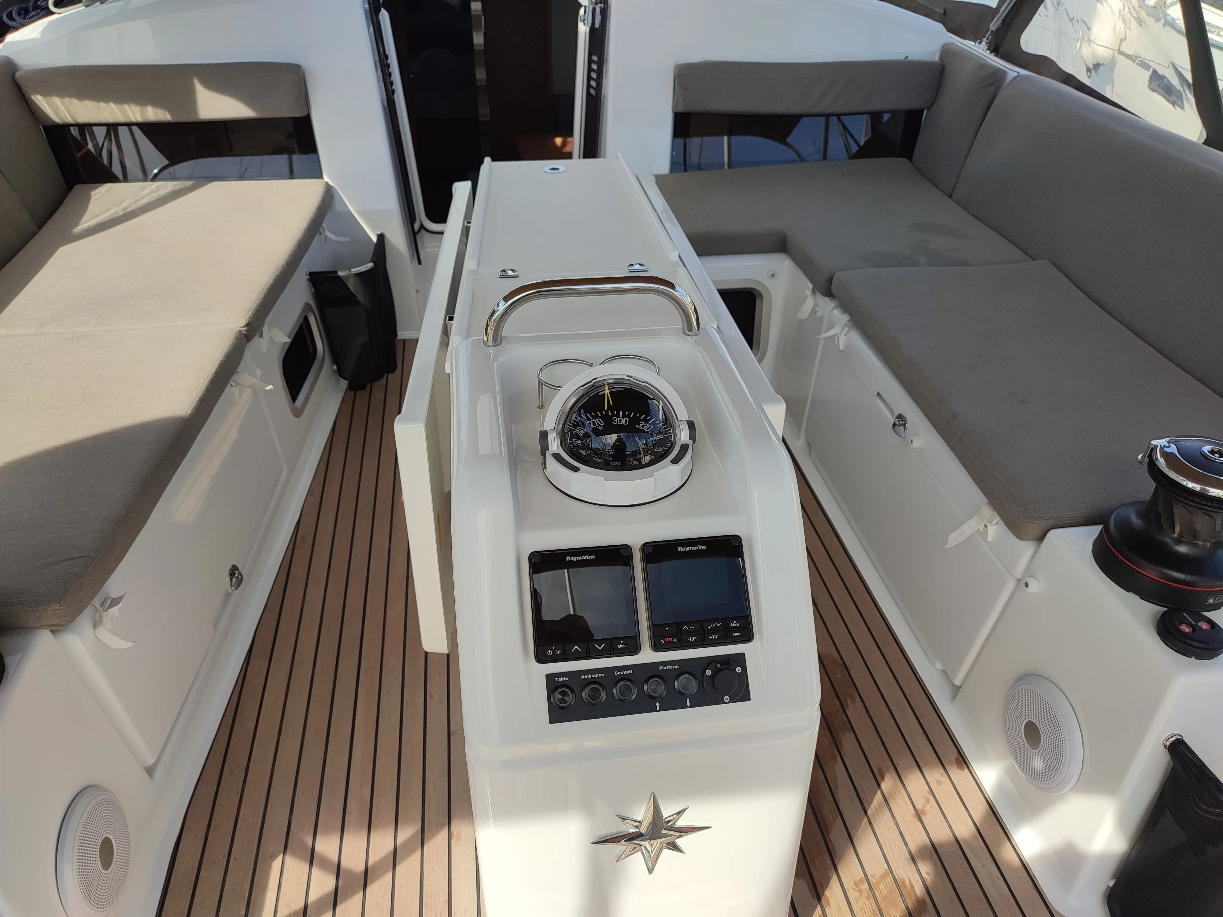 Follow your Dream Charterboot - 5