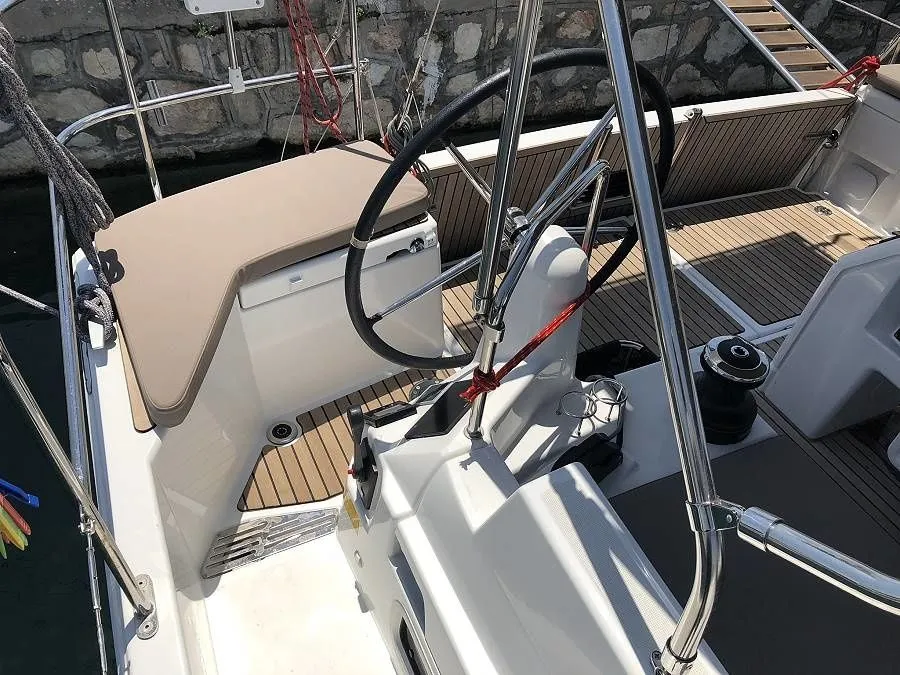 Чартер Kos 440.3 - 3