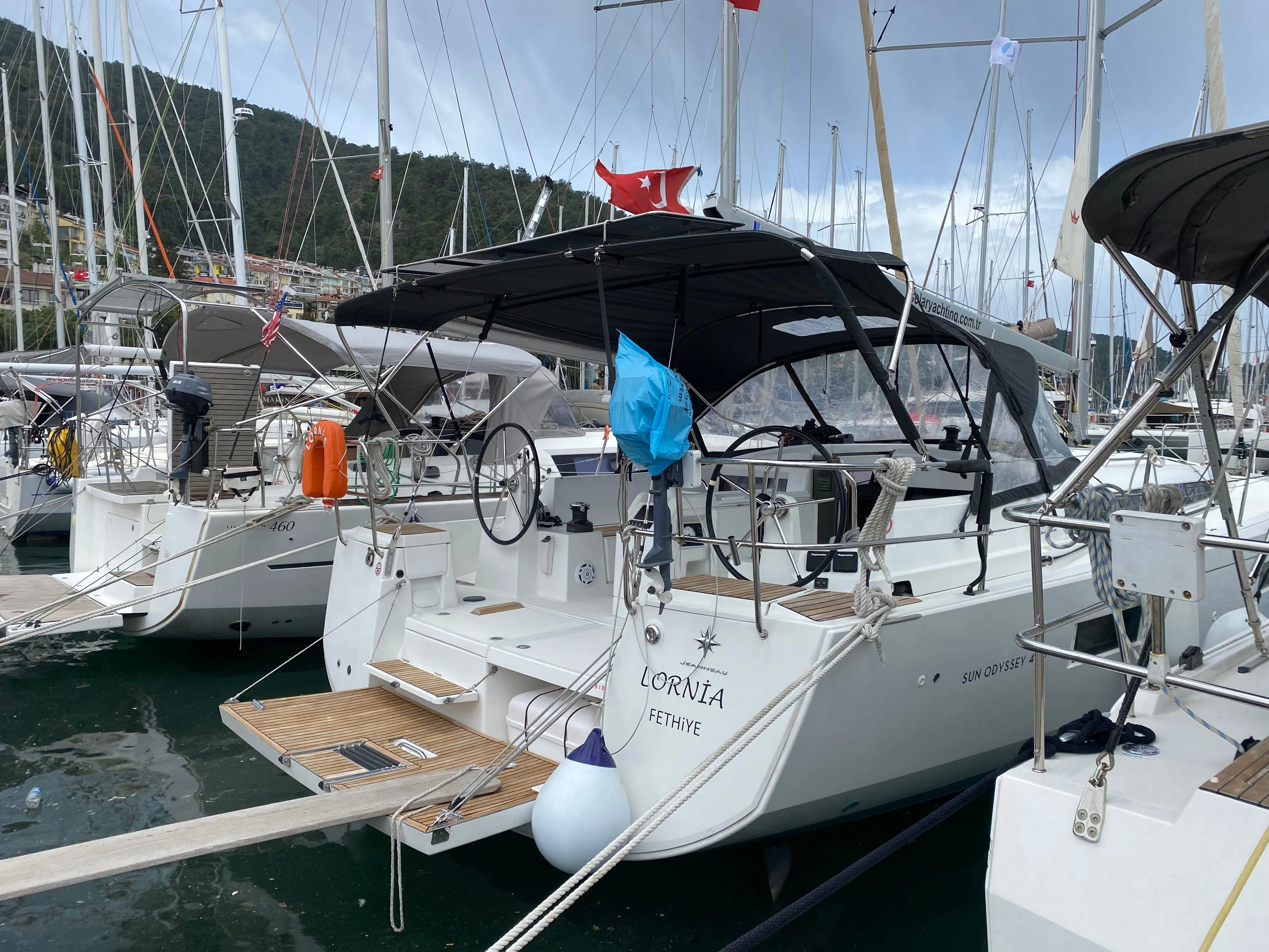 Чартер Lornia - 4