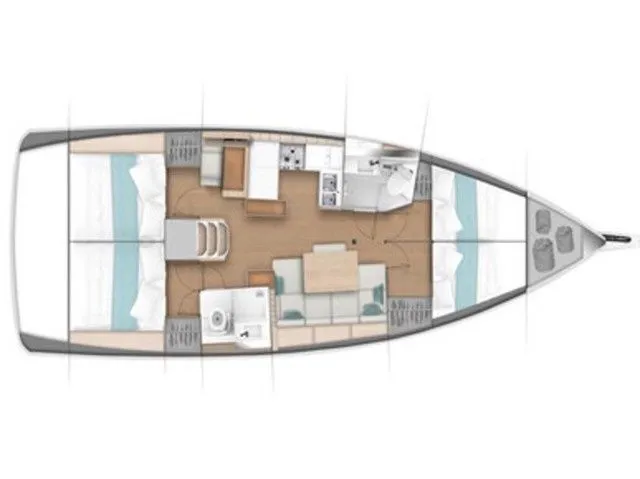 Rent a 13m Boat in San Vincenzo