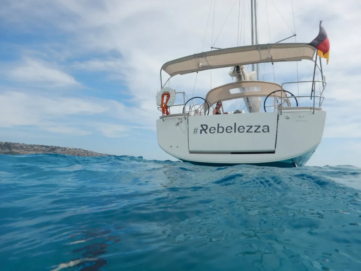 Чартер Rebelezza - 3