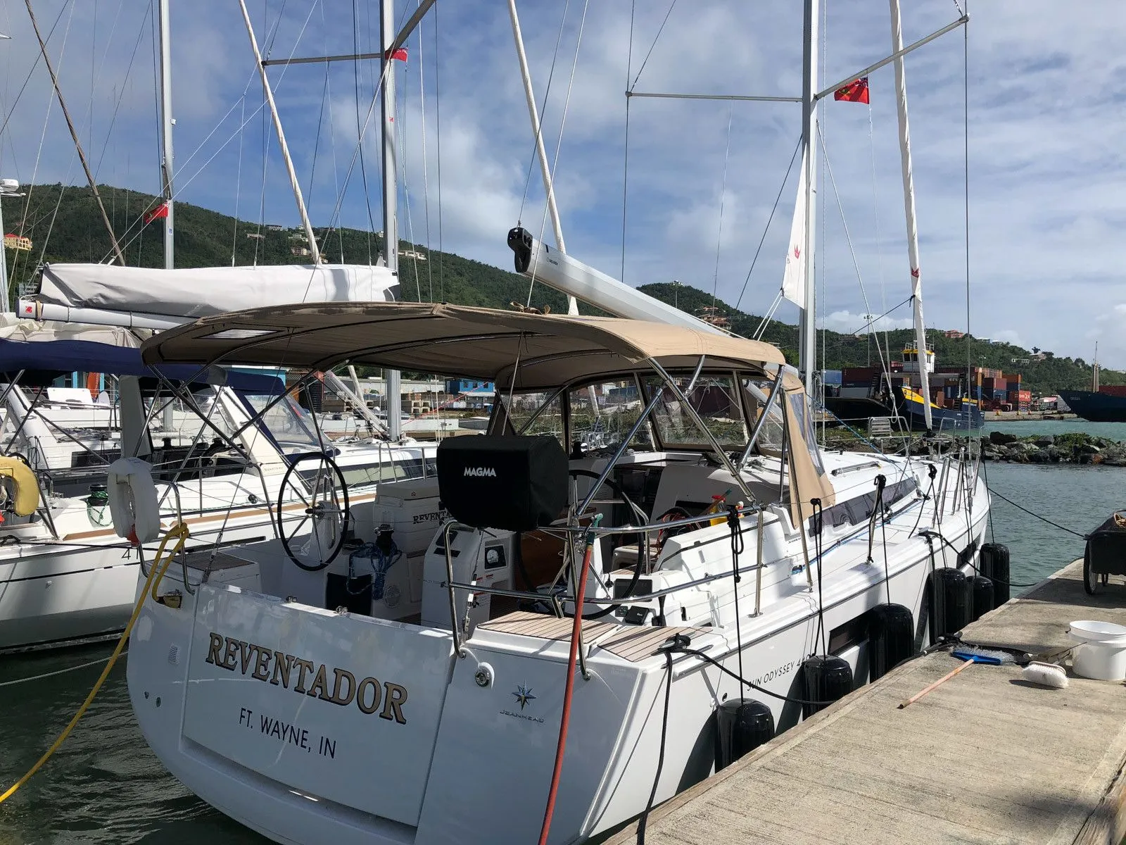 Чартер Reventador - 4