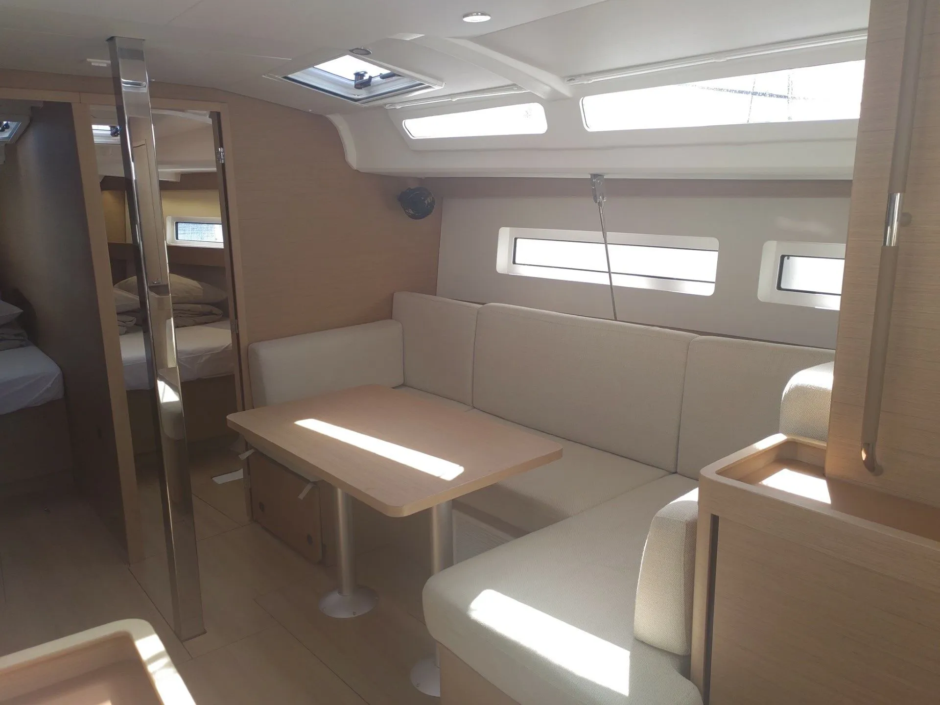 Susanna Charterboot - 5