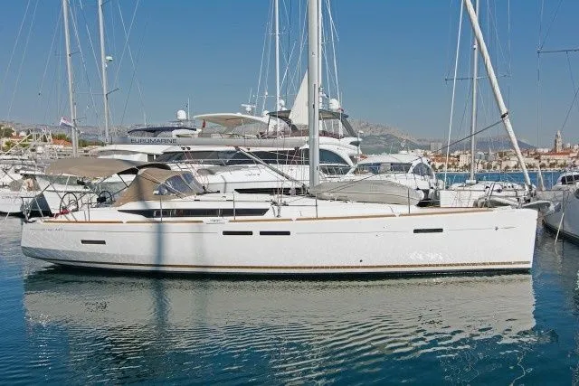 Tanpopo Charter Boat - 3