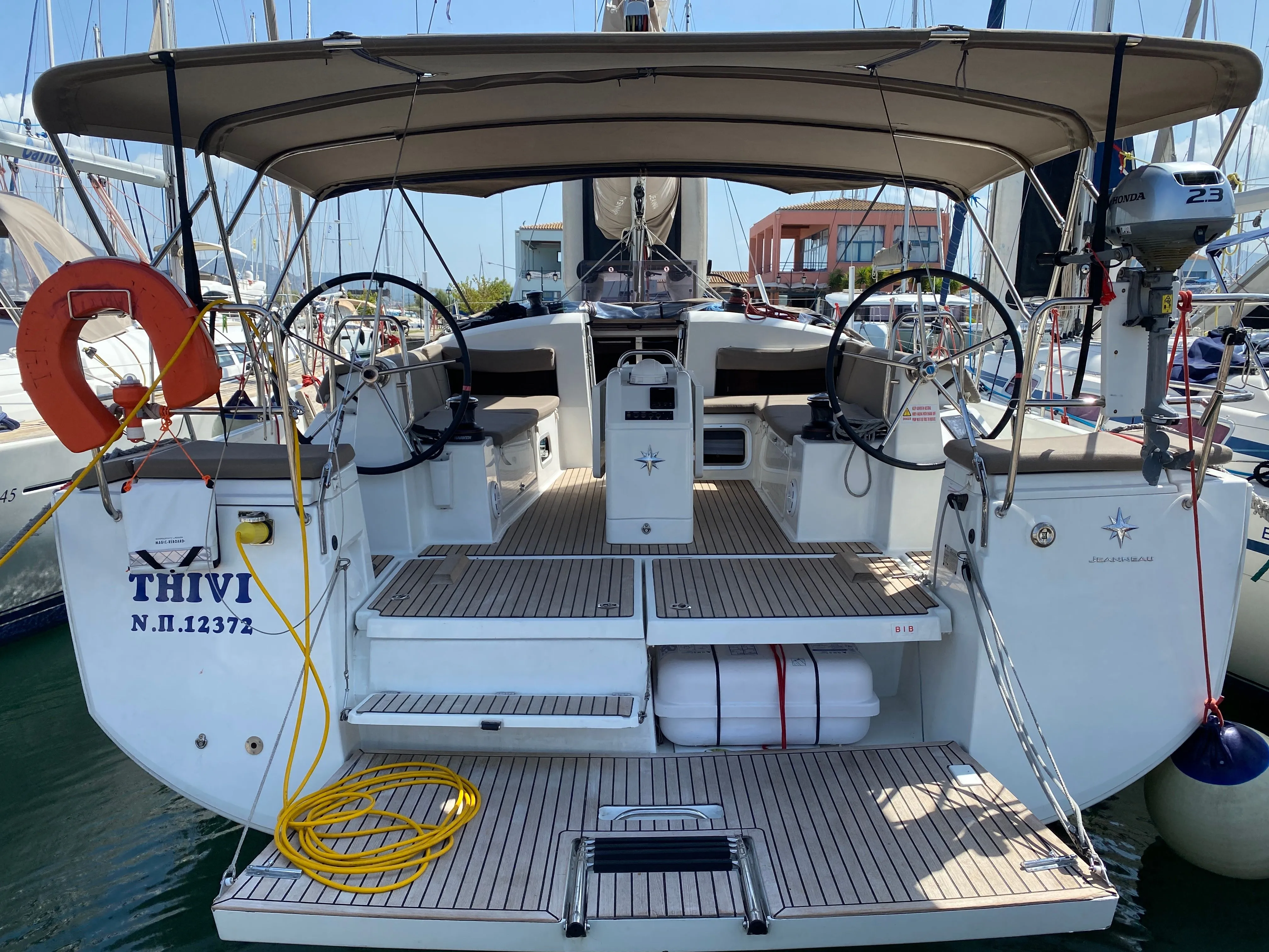 Explore Piso Livadi on a 13.39m Rental Sailing Yacht Jeanneau Sun Odyssey 440
