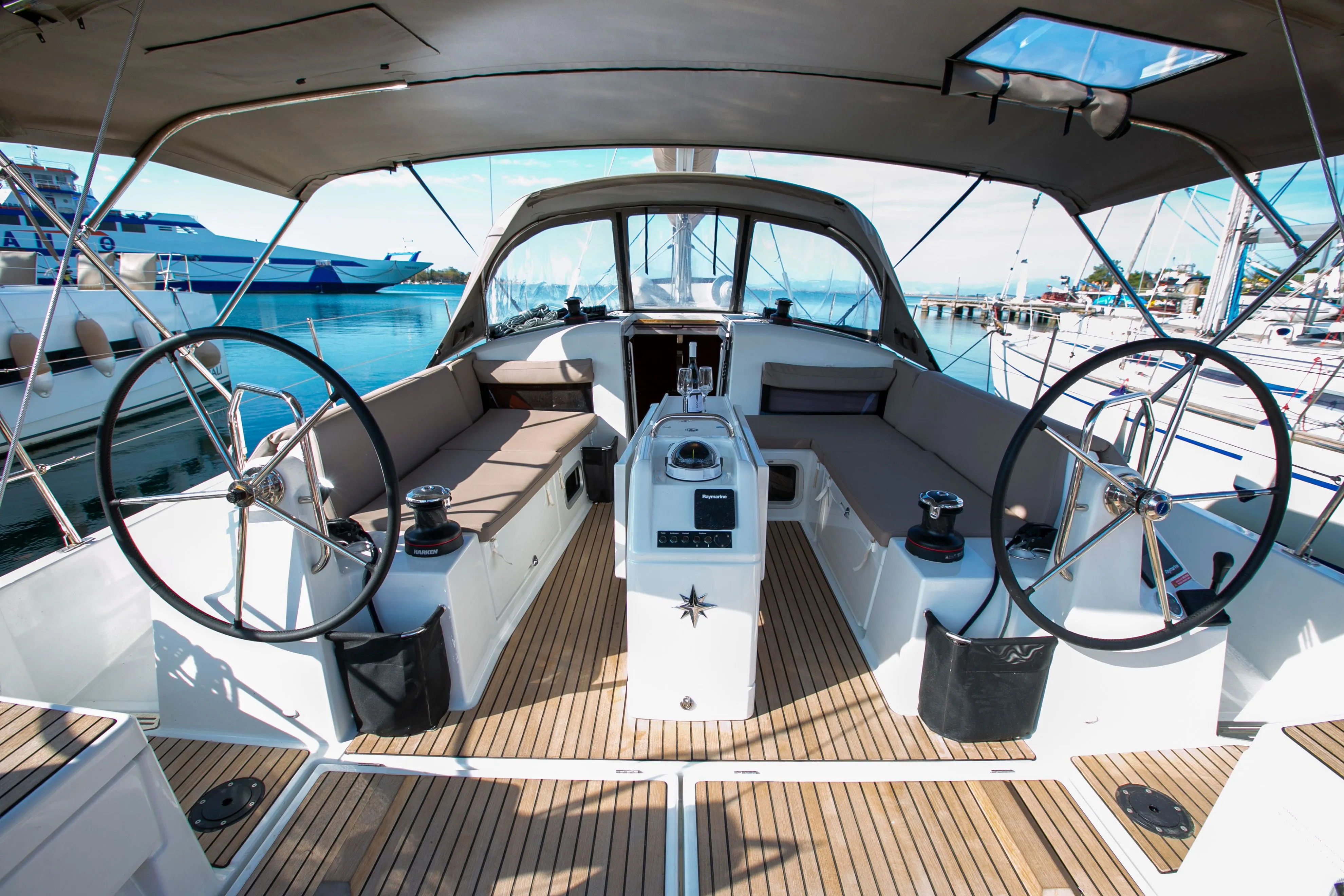 Tommy Kiralık Teknesi - 3