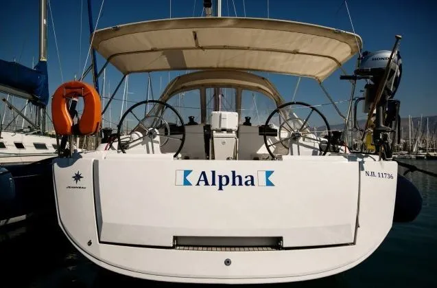Alpha Charterboot - 5