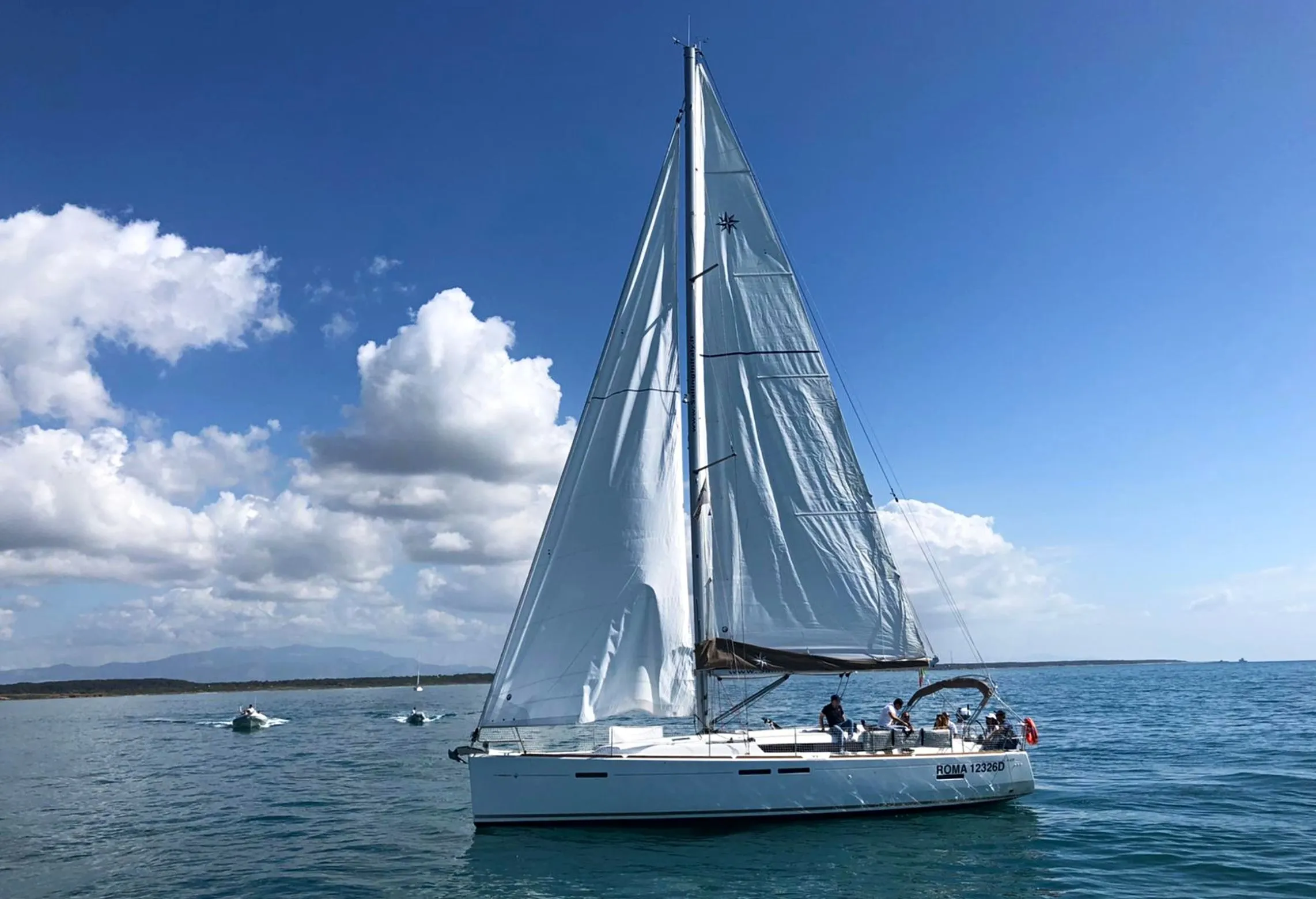 Rent a 13.76m Jeanneau Sun Odyssey 449 in Castiglioncello