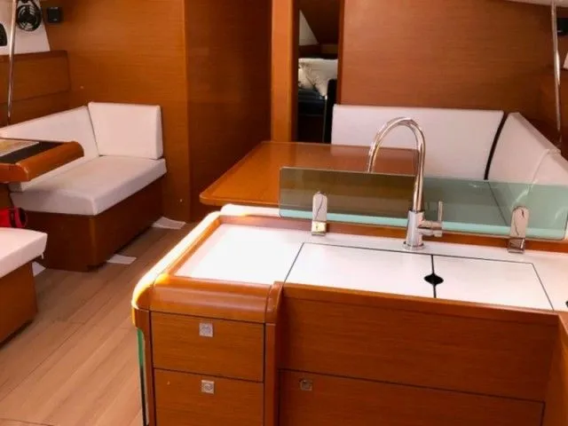 Cherry Charterboot - 5