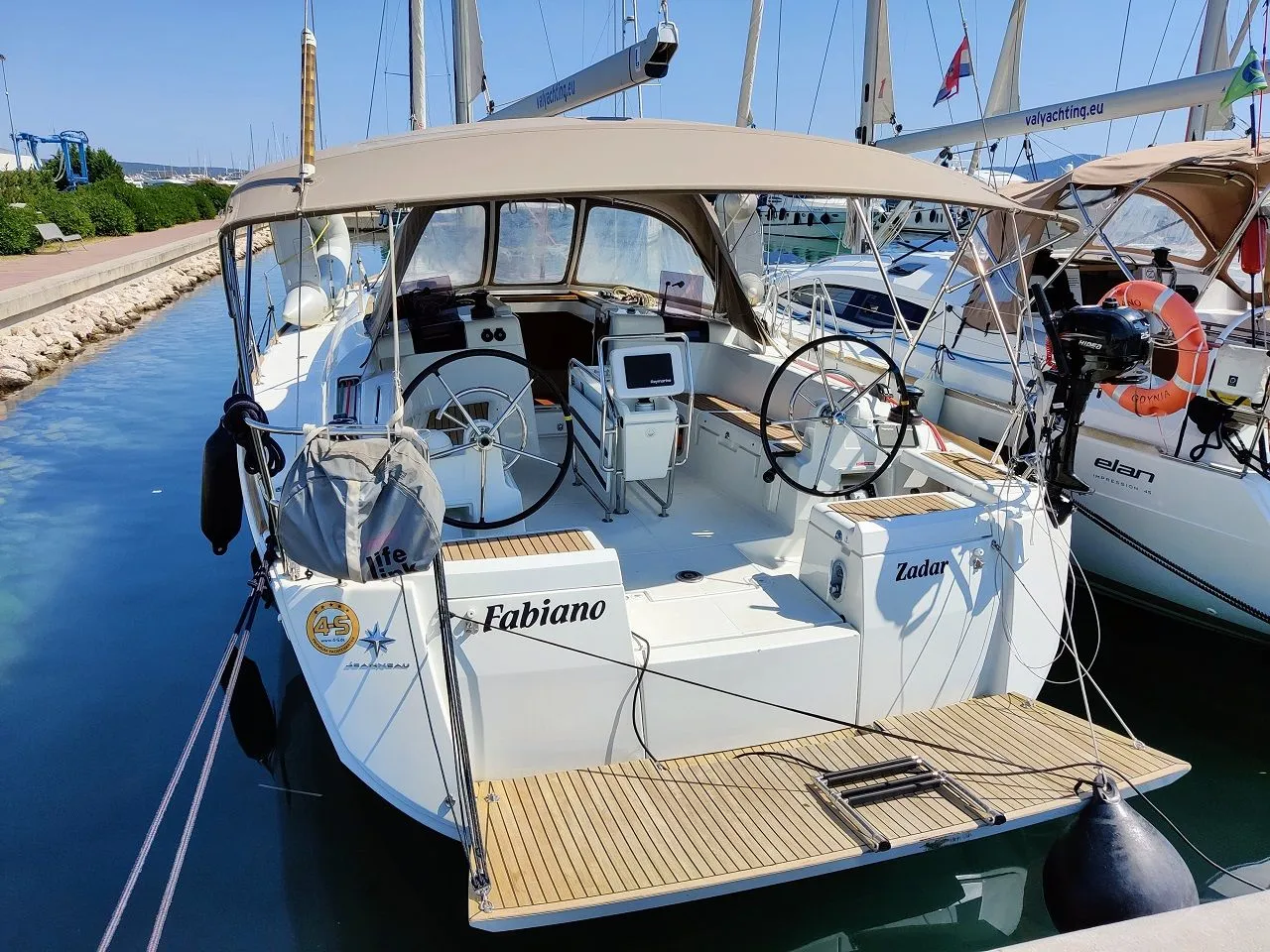 Fabiano 2 Charter Boat - 1