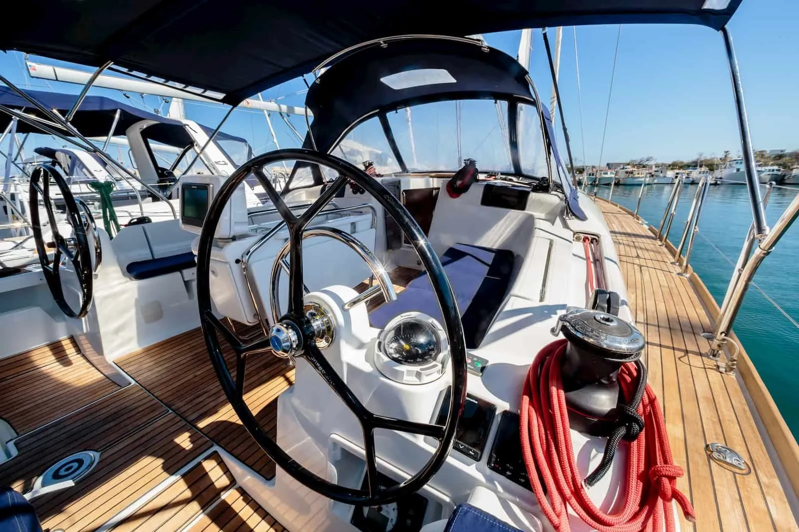 Ilios Charter Boat