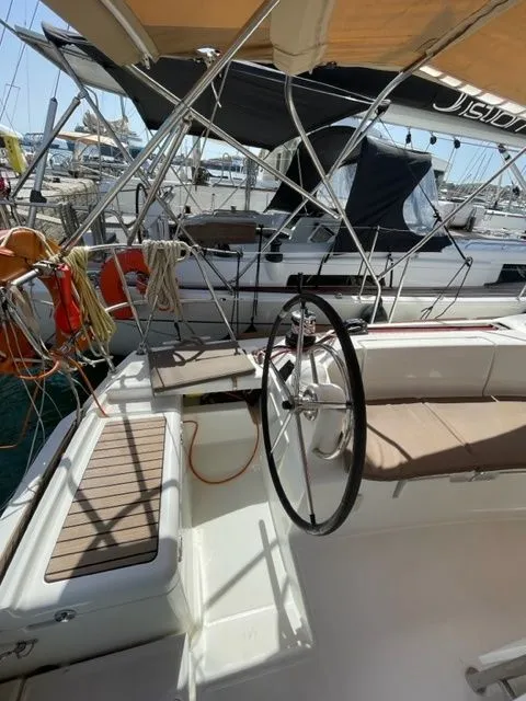 Kalamos Charter Boat
