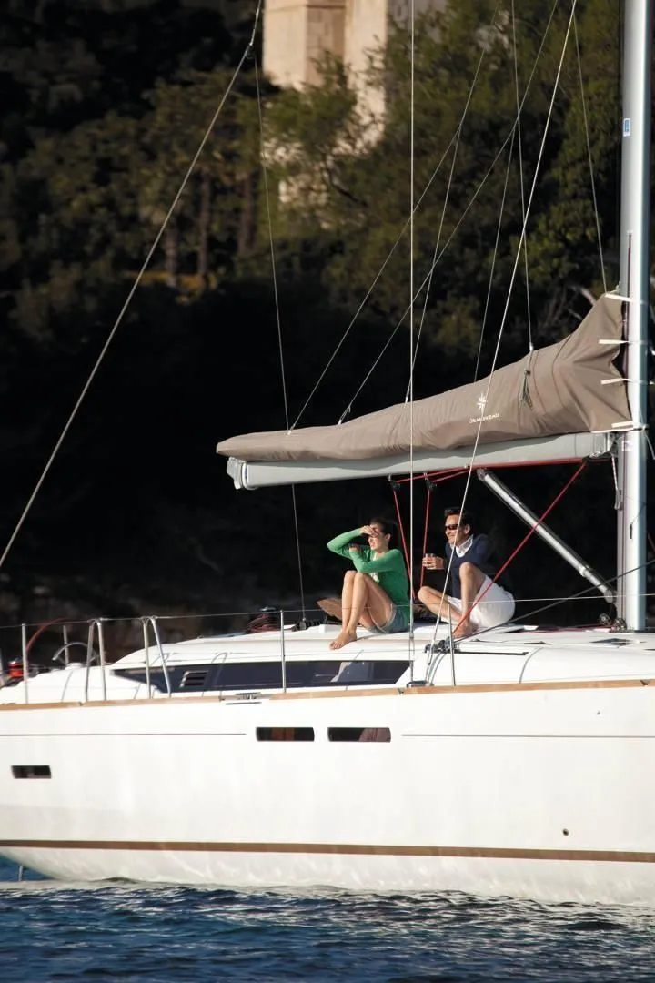 Rent a 13.76m Jeanneau Sun Odyssey 449 in Arzon