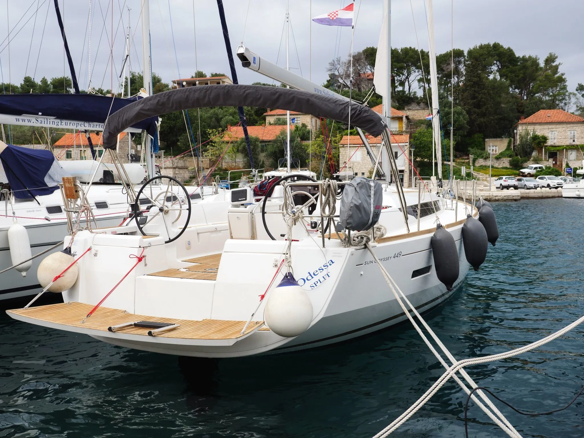 13.76m Rogač Jeanneau Sun Odyssey 449 Hire
