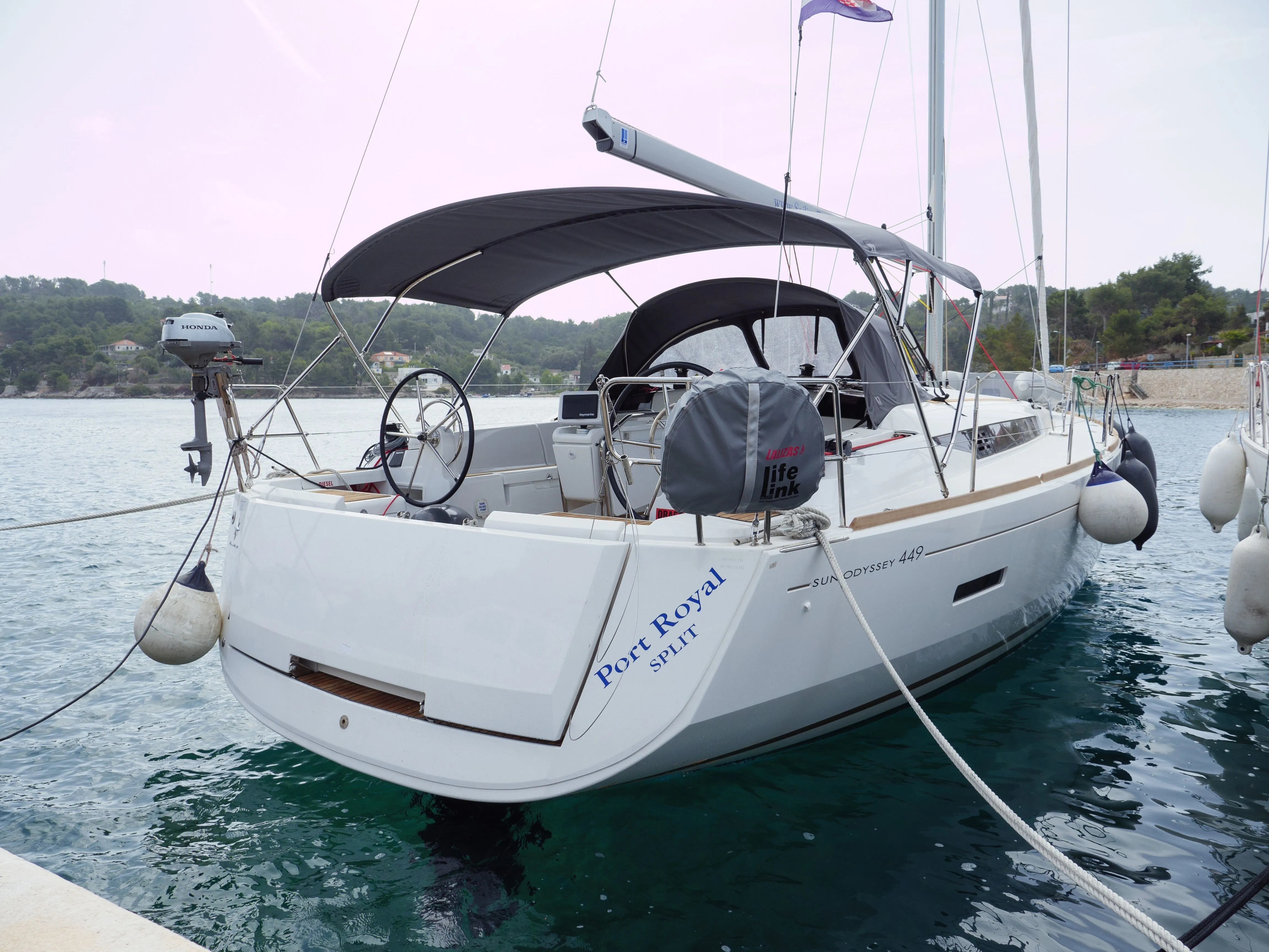 13.76m Rogač Sailing Yacht Hire