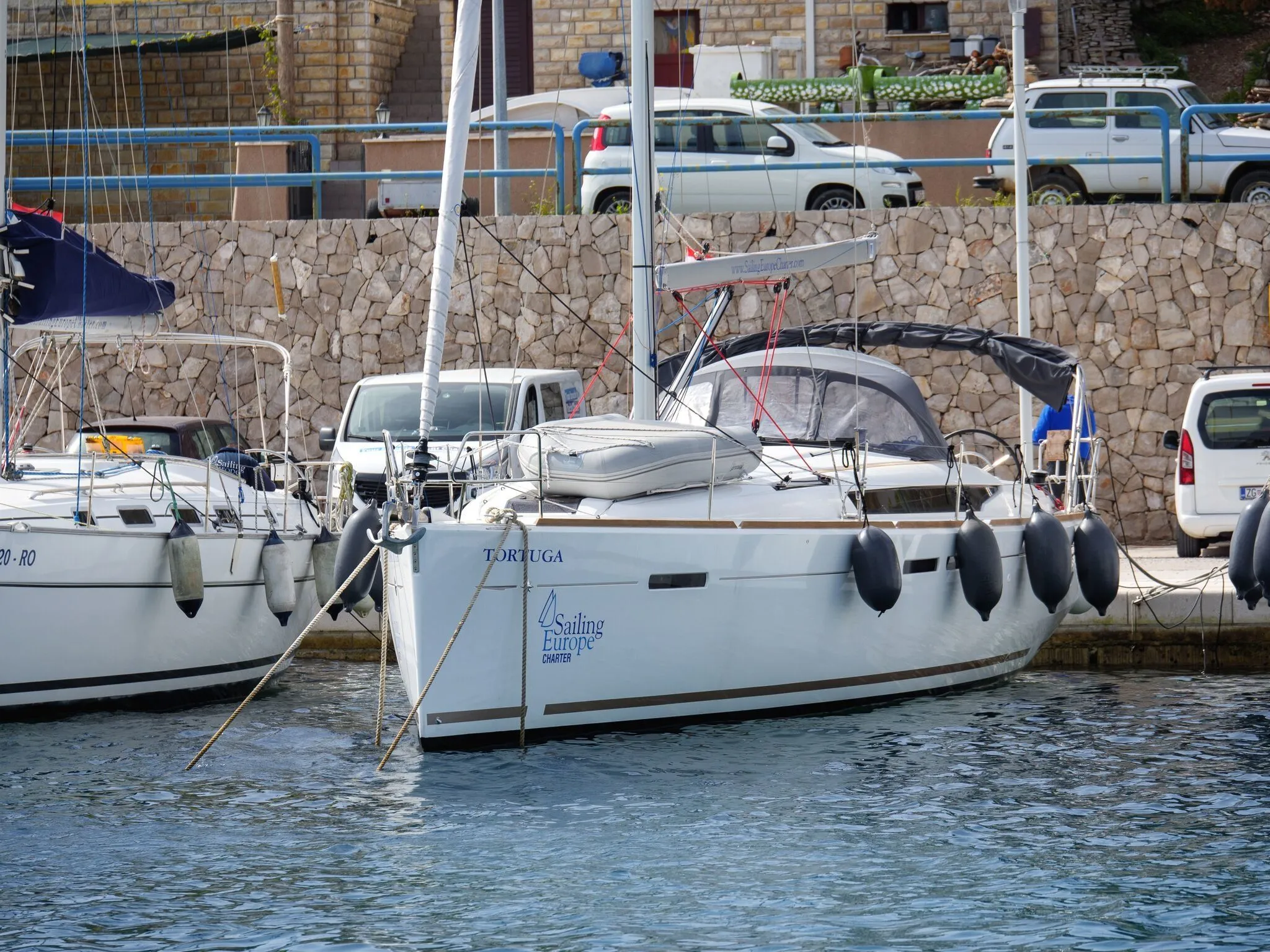 Charter a 13.76m Sailing Yacht Jeanneau Sun Odyssey 449 in Rogač