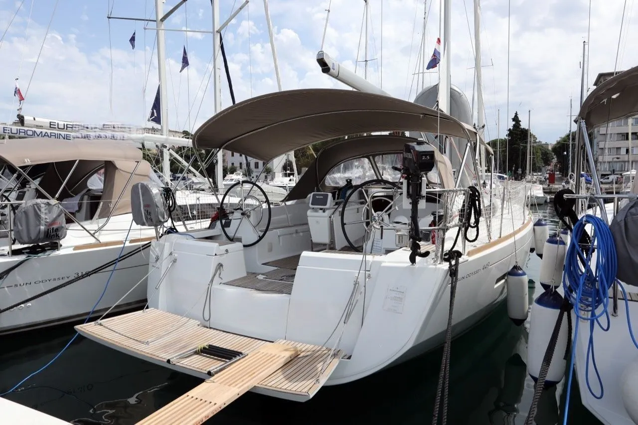 Una Bella Ria Charterboot - 3