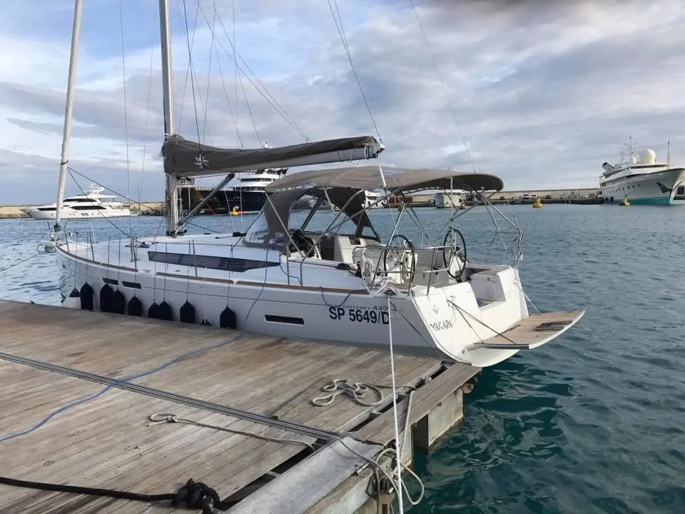 Yakara Charter Boat