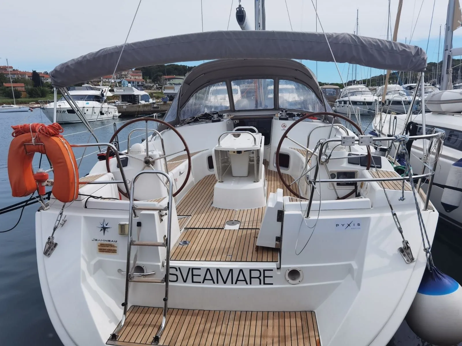 Boot - 13.75m Pula 4 Cabin Sailing Yacht Hire
