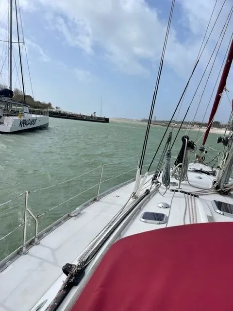 Aunis 5 Charter Boat - 5