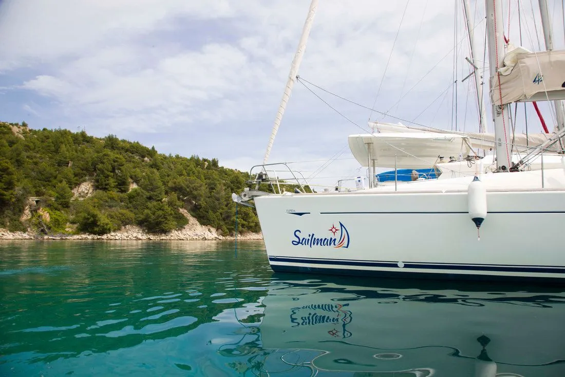 Nikiti 13.72m Kiralık Yelkenli Yat Jeanneau Sun Odyssey 45