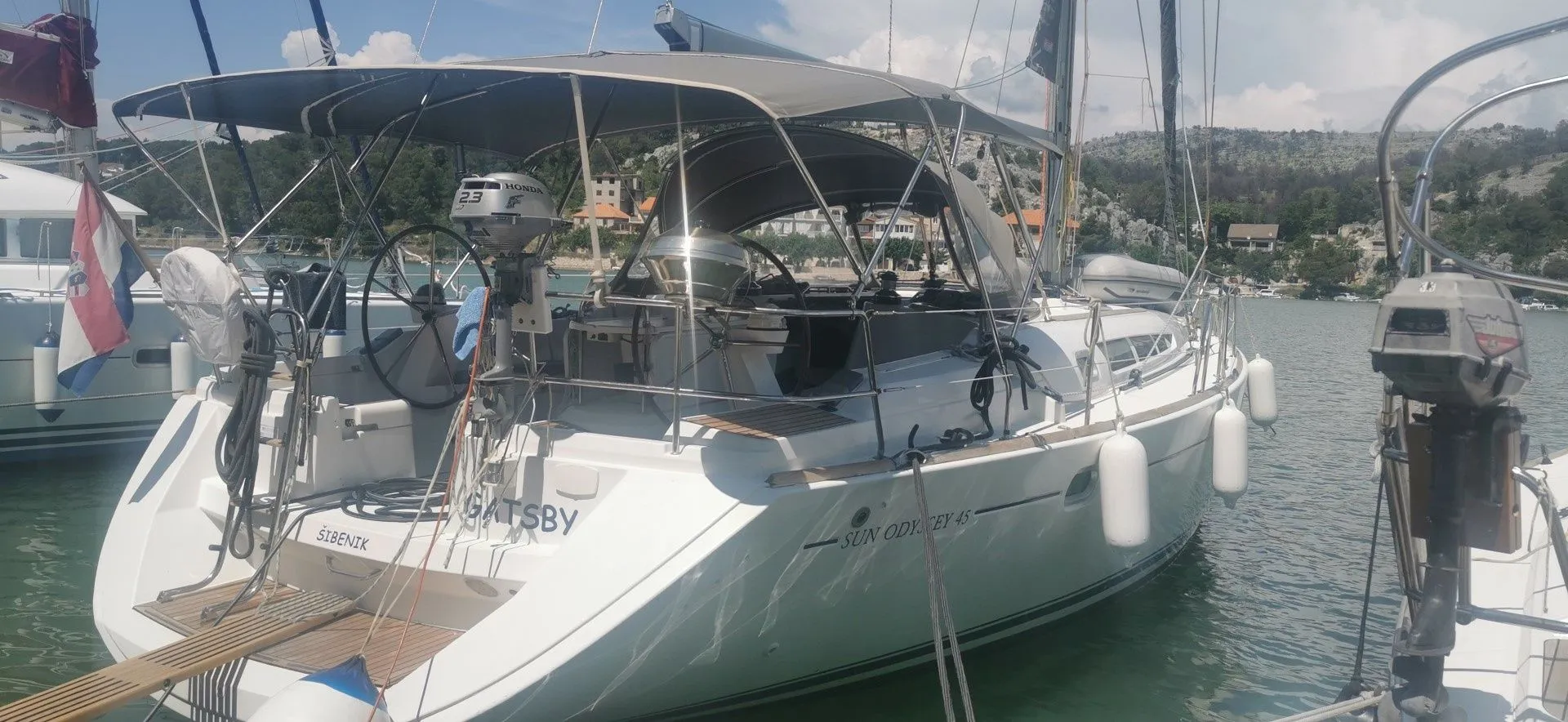 Boot - Explore Zaton on a 14.15m Rental Sailing Yacht