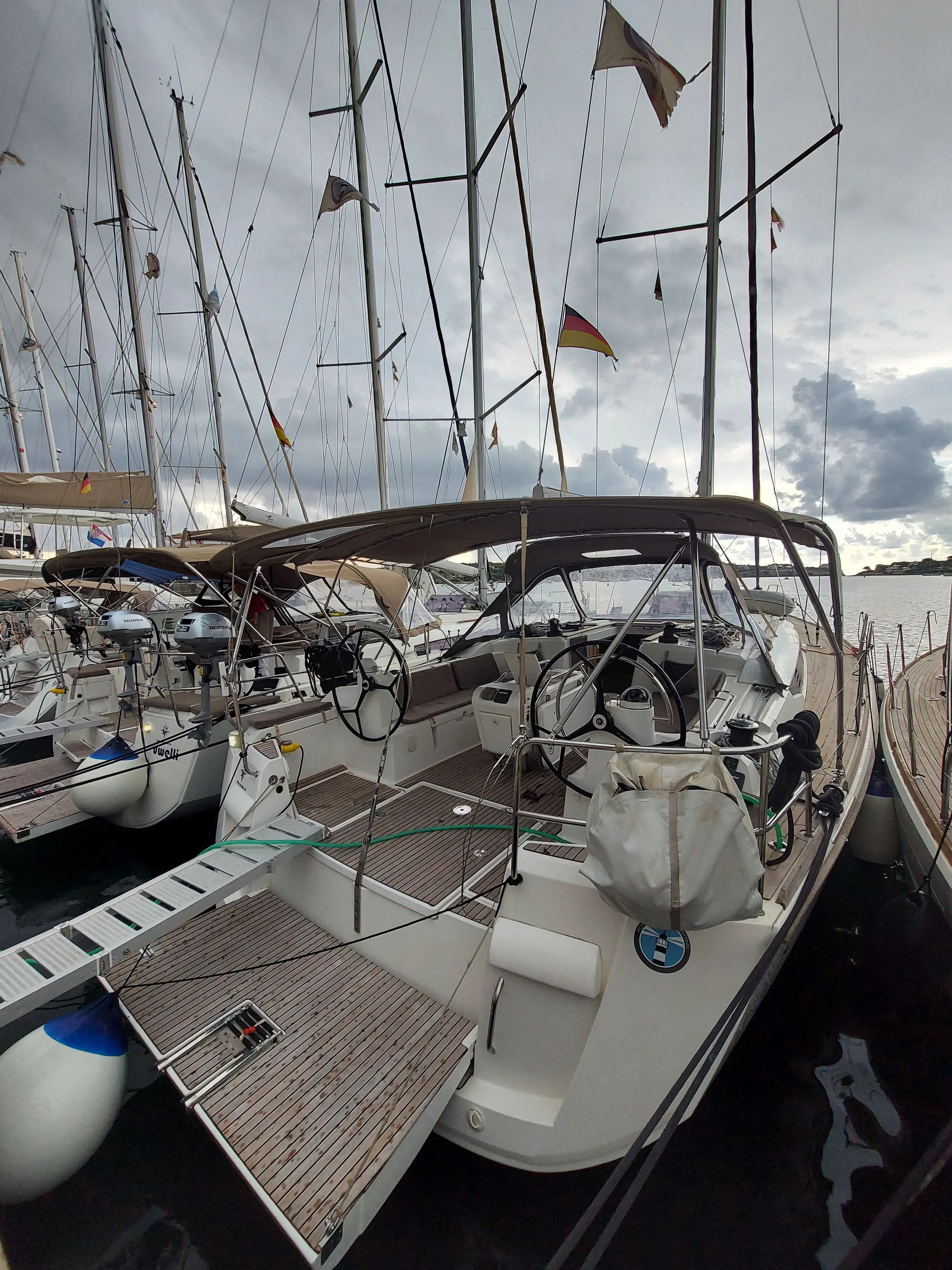 Boot - 14.05m San Miguel de Abona Sailing Yacht Jeanneau Sun Odyssey 469 Hire